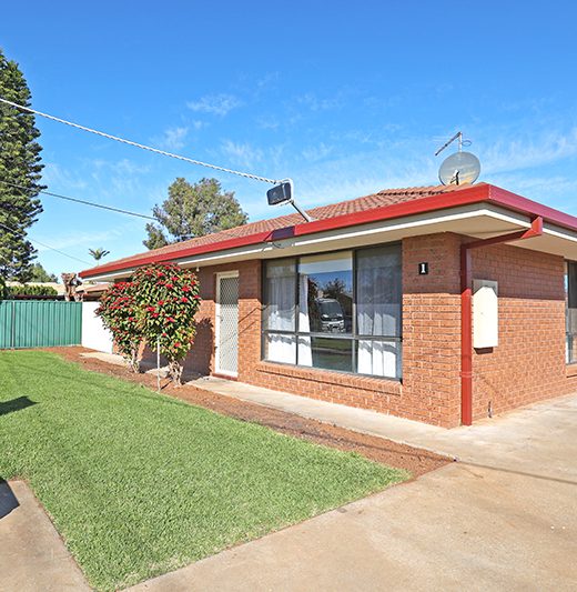 1/209 Thirteenth St, Mildura VIC 3500 outdoors from One Agency Mildura